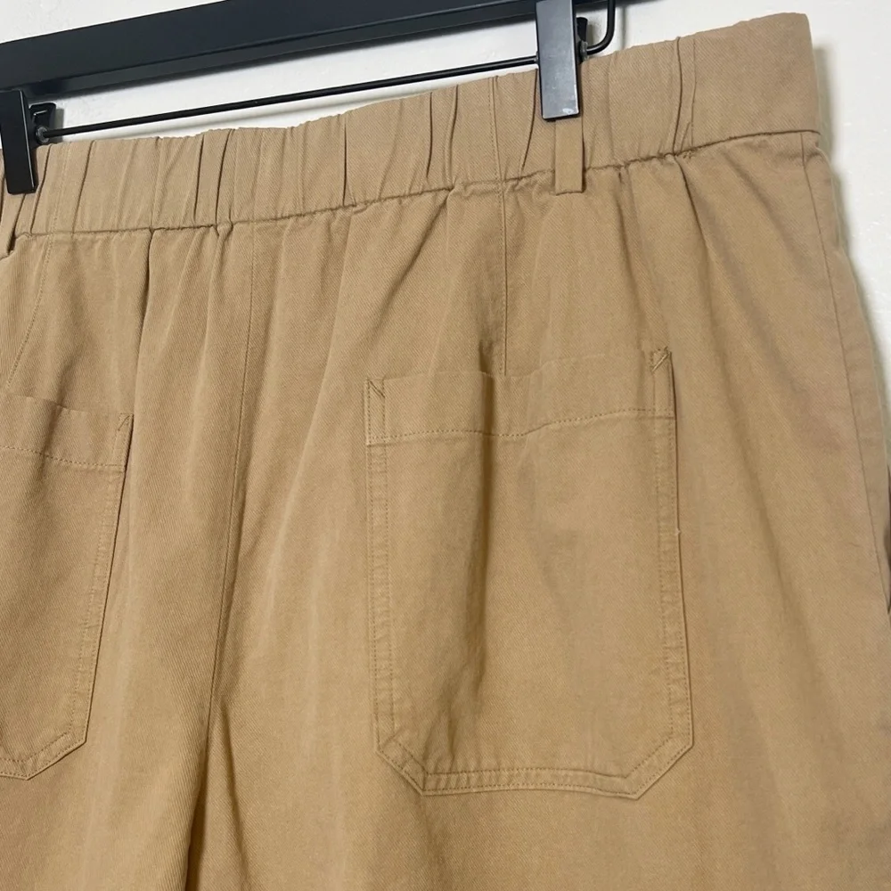 •VINCE• Washed‎ High Waisted Cotton Twill Shorts in Cocoon Khaki Beige Size 16